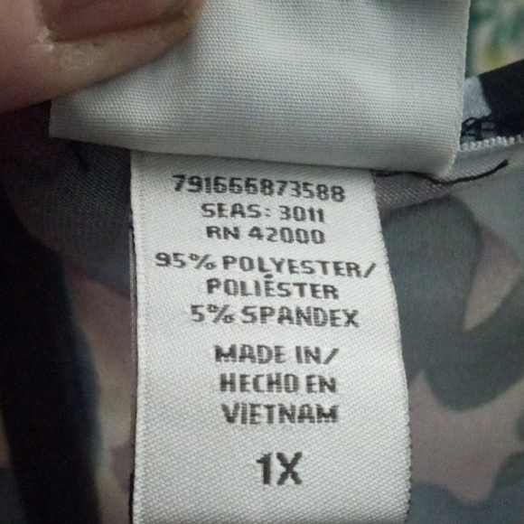 Jaclyn Smith Purple and Blue Cowl Neck Blouse - Picture 5 of 5